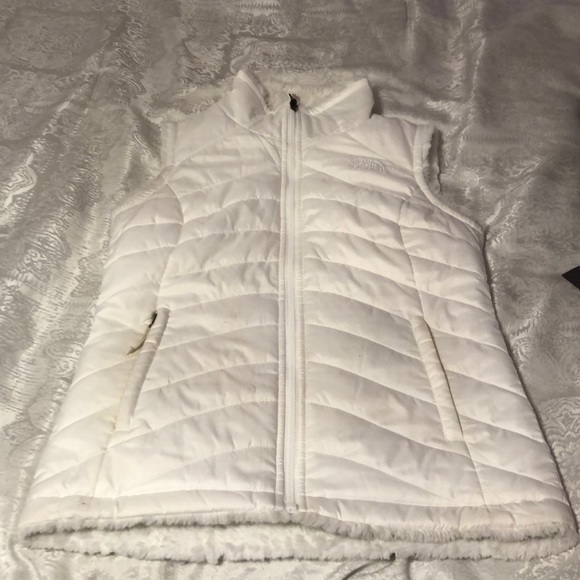 The North Face Jackets & Blazers - Women’s North Face Reversible White Vest